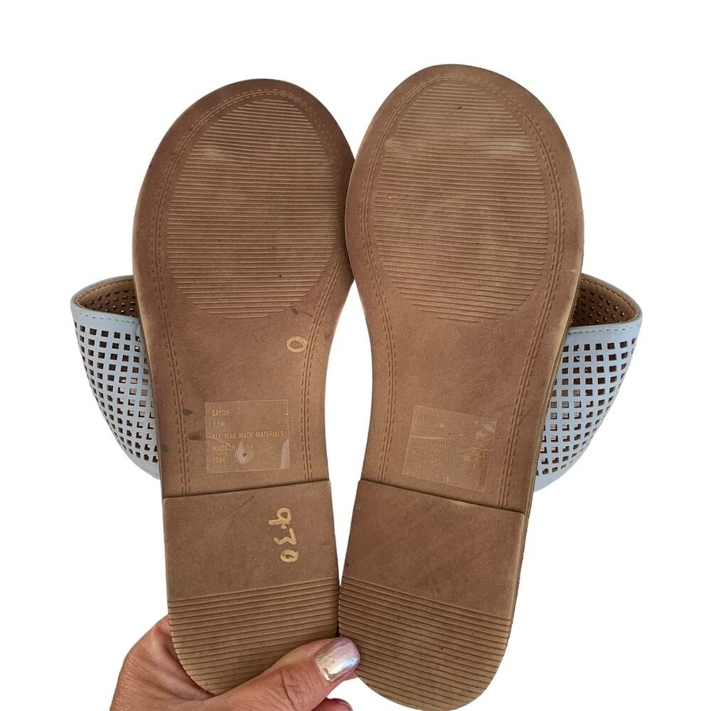 Steve Madden Saydie Lt. Blue Vegan Leather Thong Sandals Size 7.5 - Picture 5 of 7